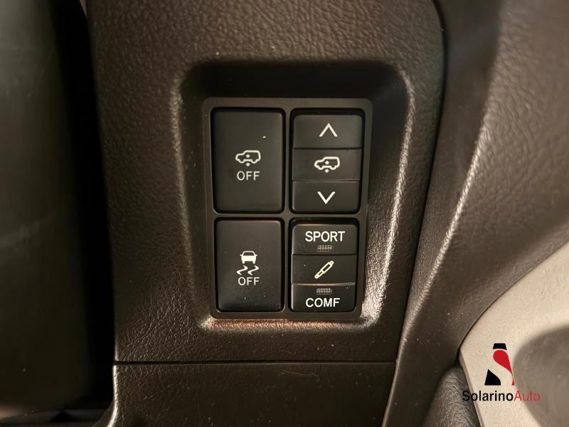 Toyota Land Cruiser 5 Porte Land Cruiser 5p 3.0 d-4d 70Th Anniversary 190cv auto