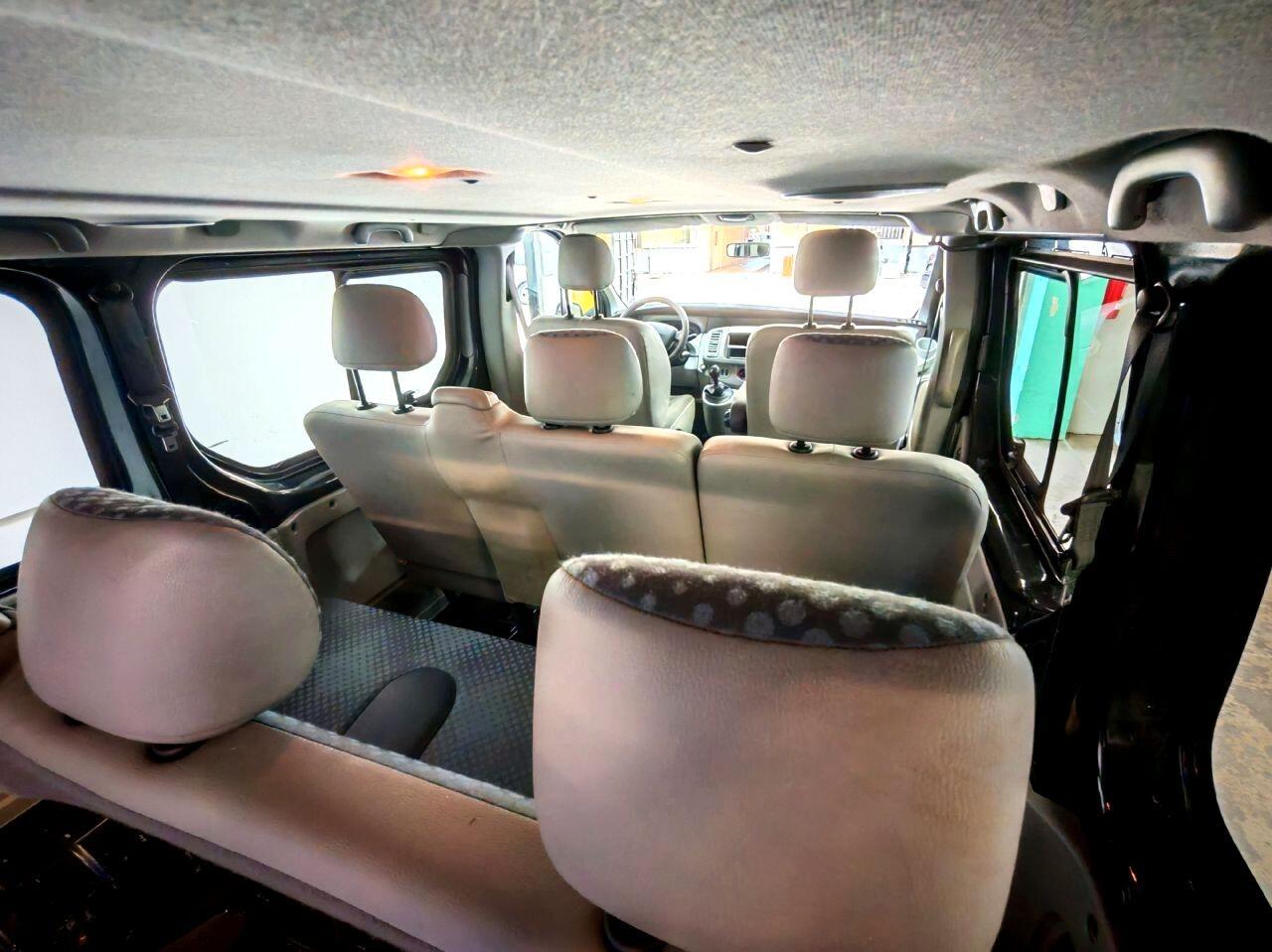 Renault Trafic 8 Posti 2.0 DCi Passenger