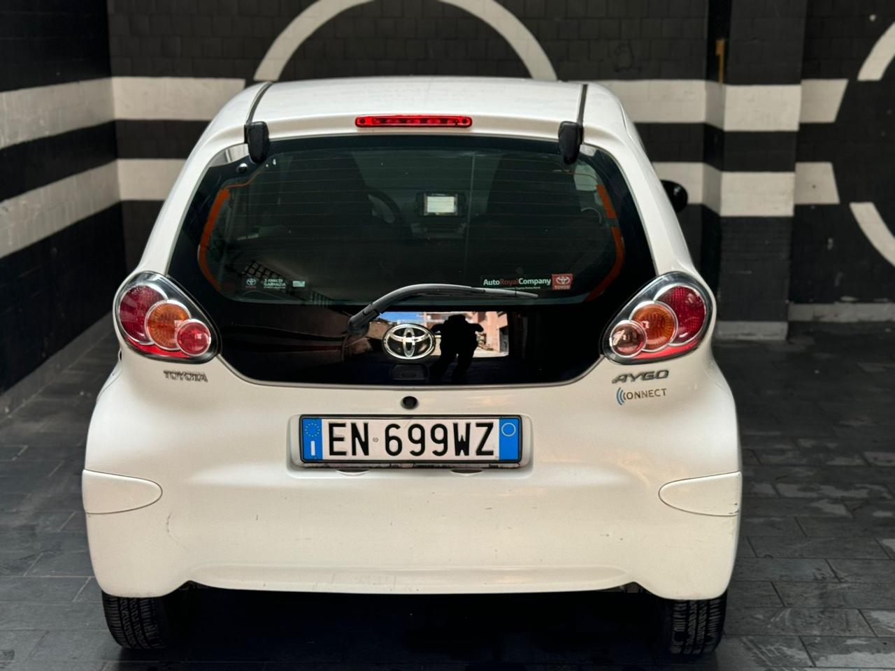 Toyota Aygo 1.0 12V VVT-i 5 porte Lounge Connect MMT