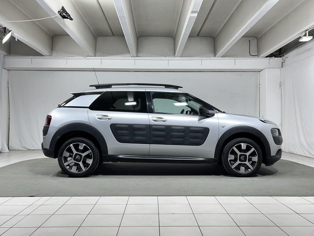 Citroen C4 Cactus 1.2 puretech Shine 82cv E6