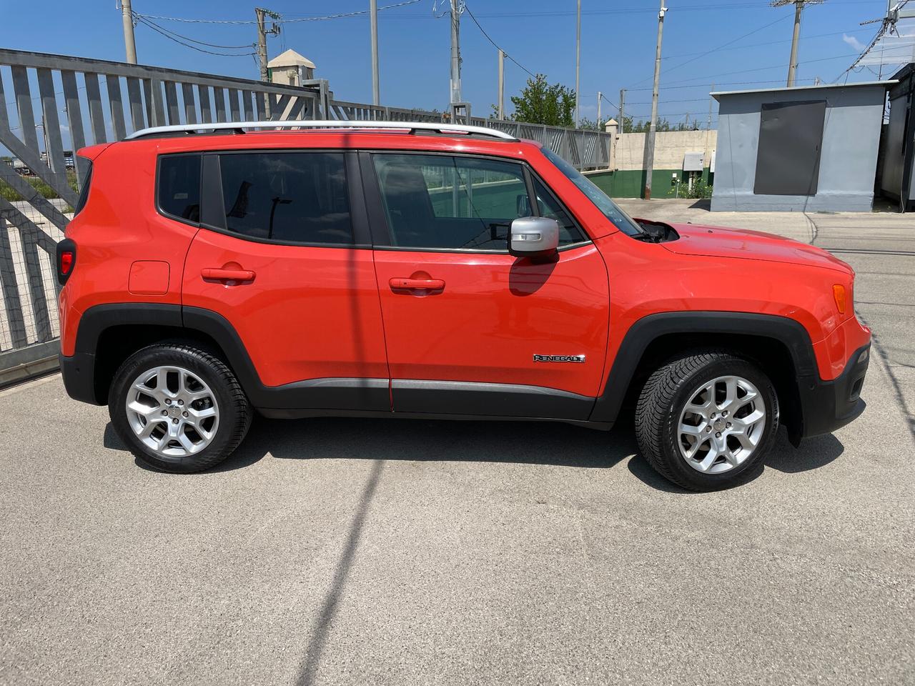 Jeep Renegade 2.0 Mjt 140CV 4WD Limited-NAVIGATORE-RETROCAMERA