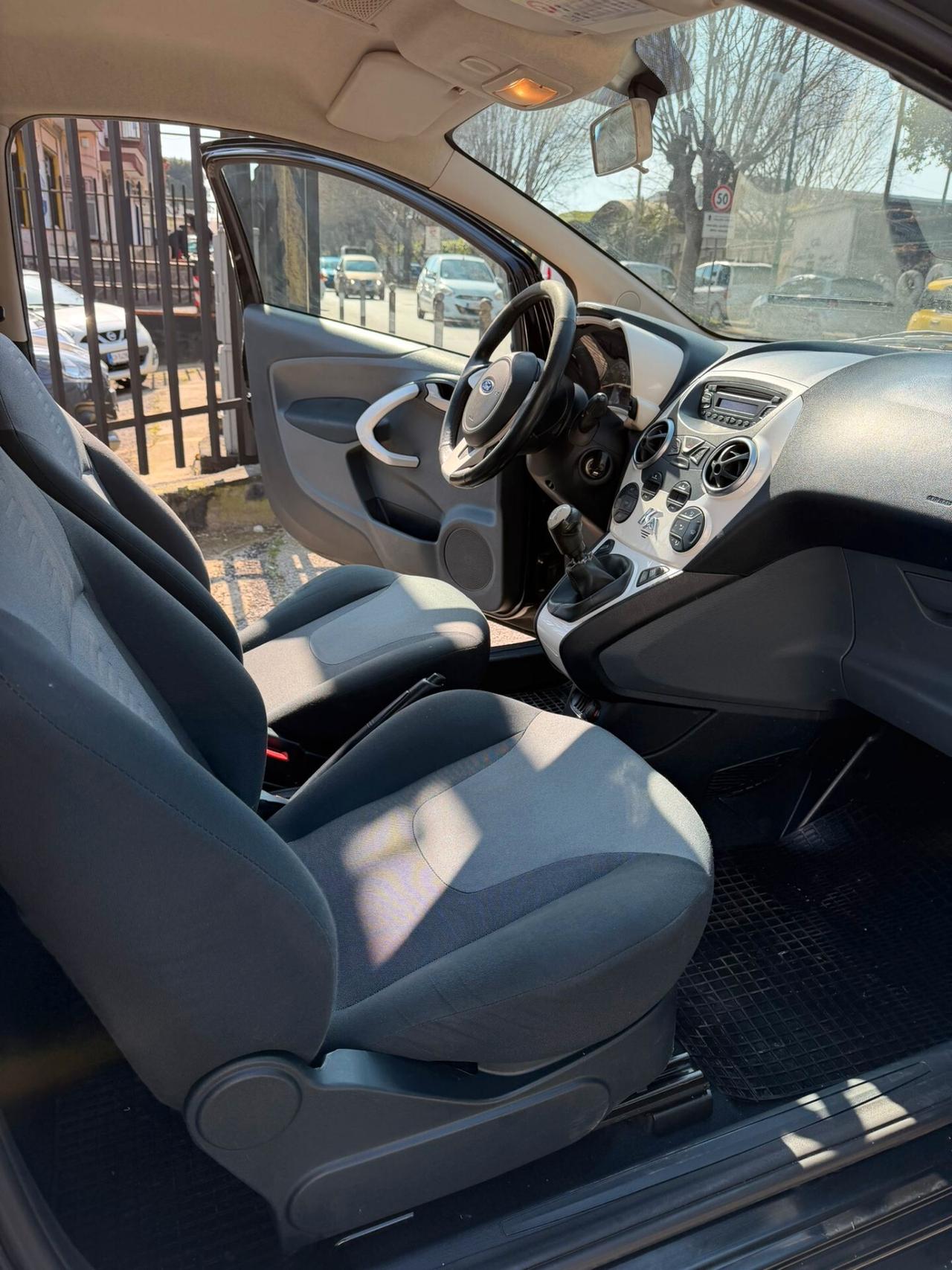 Ford Ka 1.2 8V 69CV Titanium