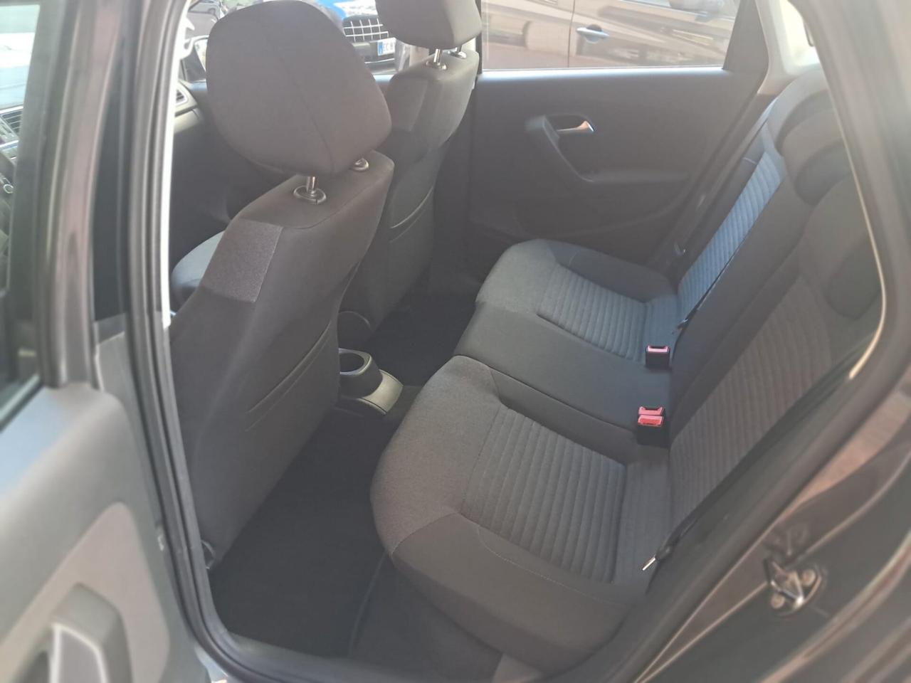 VOLKSWAGEN POLO 1.6 Diesel 90 CV-NEOPATENTATI-Euro5990