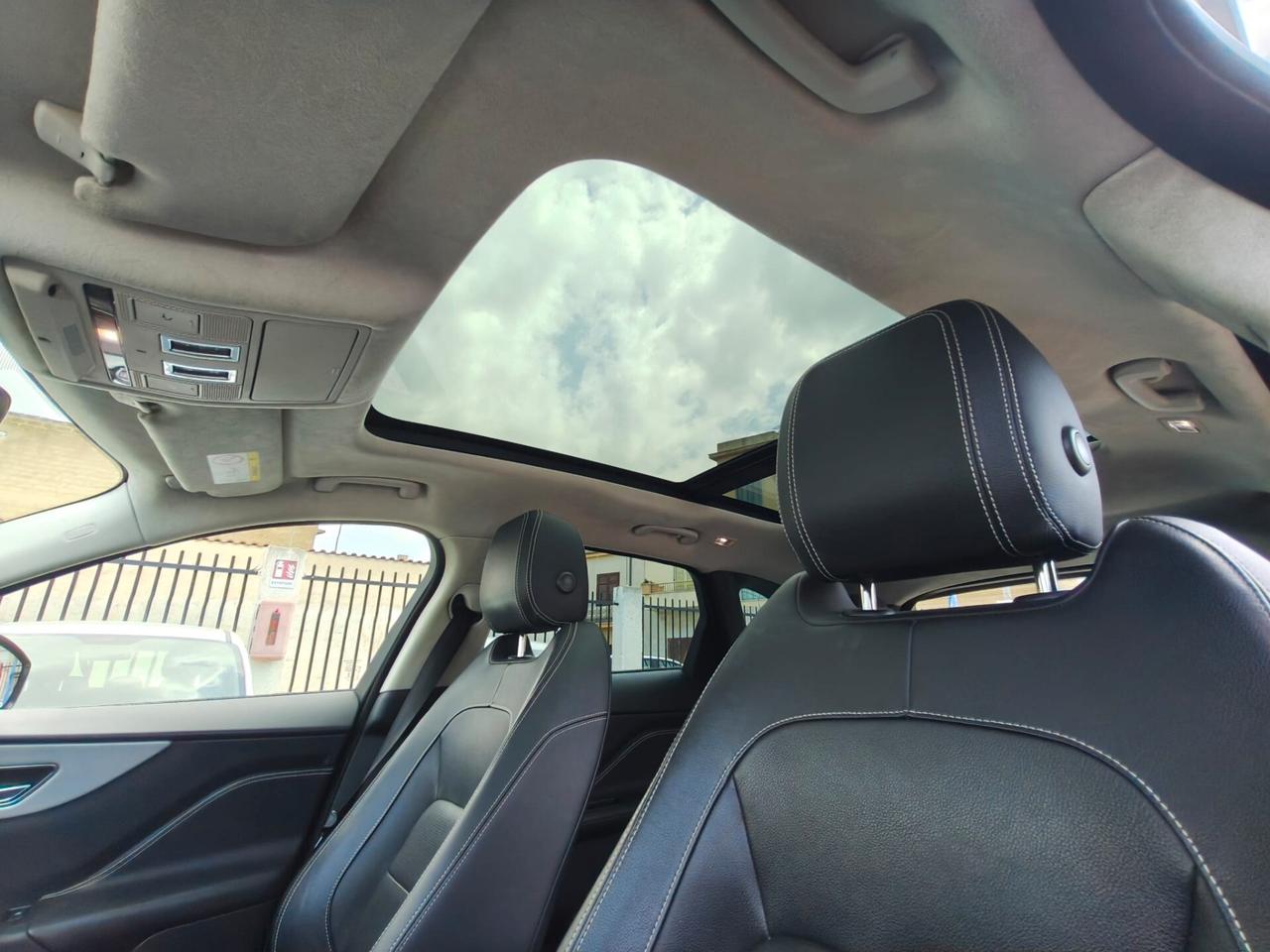 Jaguar F-Pace 2.0 D 180 CV AWD aut. Pure 2019