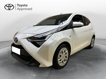 Toyota Aygo 1.0 72 CV x-play