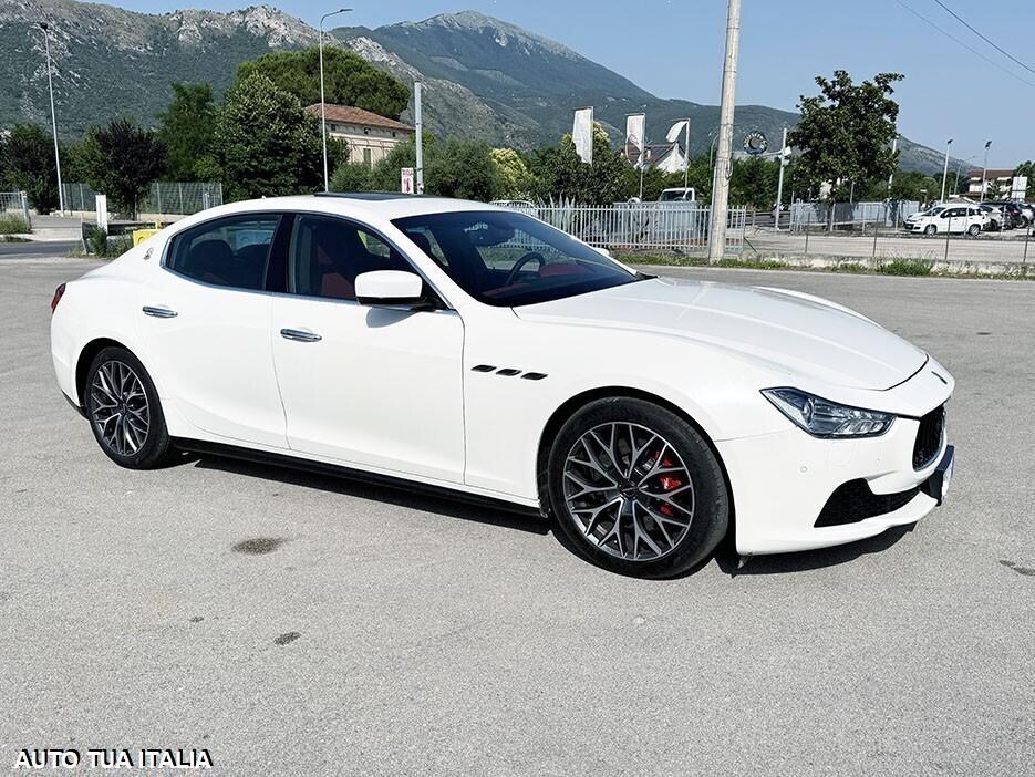 MASERATI GHIBLI V6 DIESEL GRANLUSSO