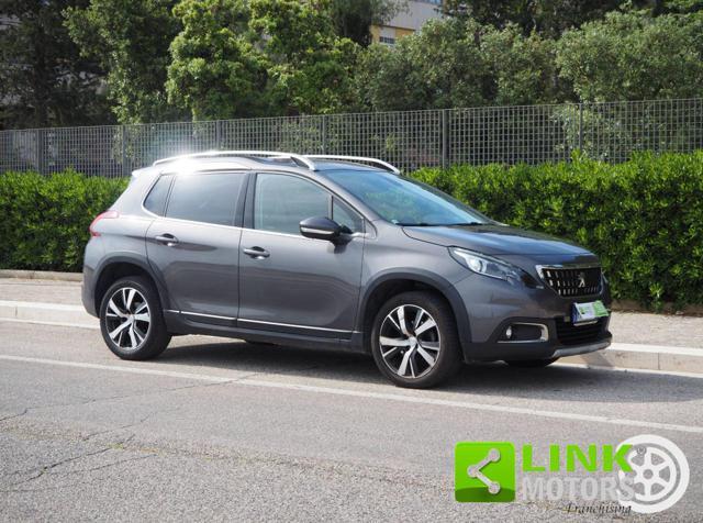 PEUGEOT 2008 BlueHDi 100 S&S Allure