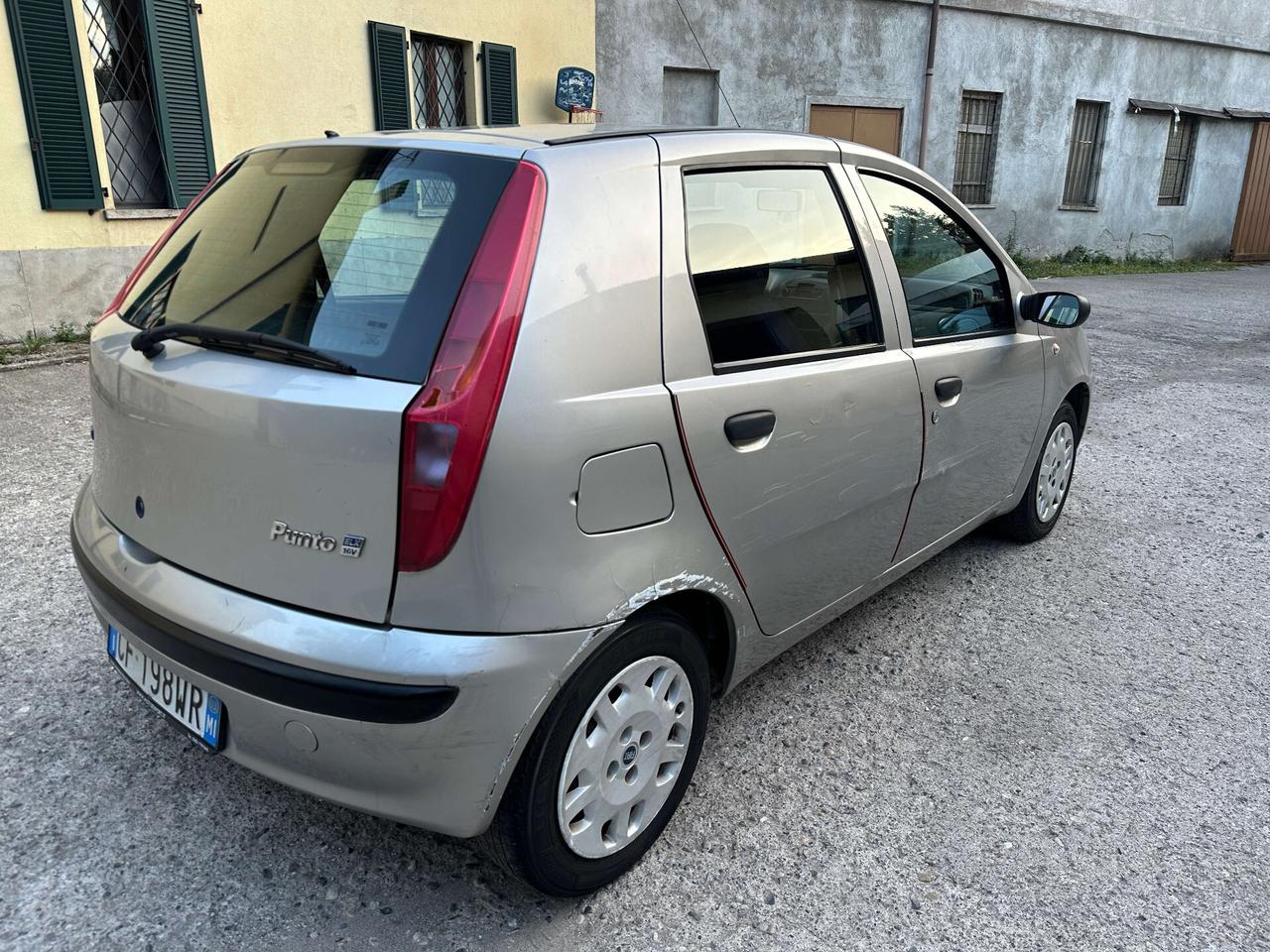 Fiat Punto 1.2i 16V cat 5 porte HLX