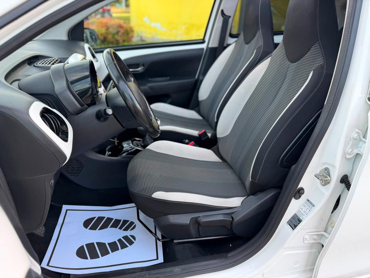Peugeot 108 VTi 68 5 porte Allure TOP!