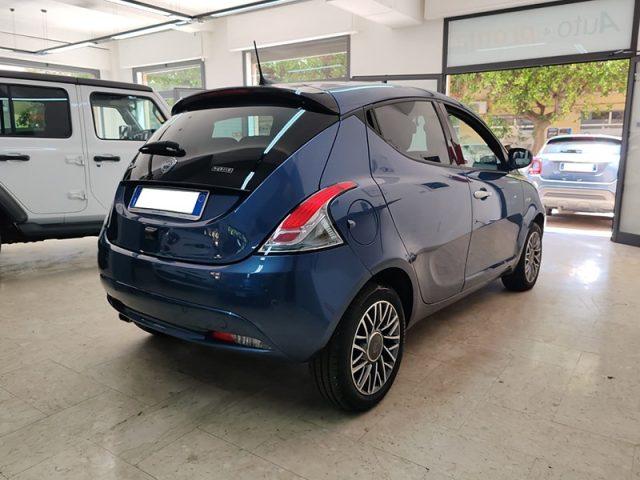 LANCIA Ypsilon 1.0 FireFly 5 porte S&S Hybrid Gold Plus