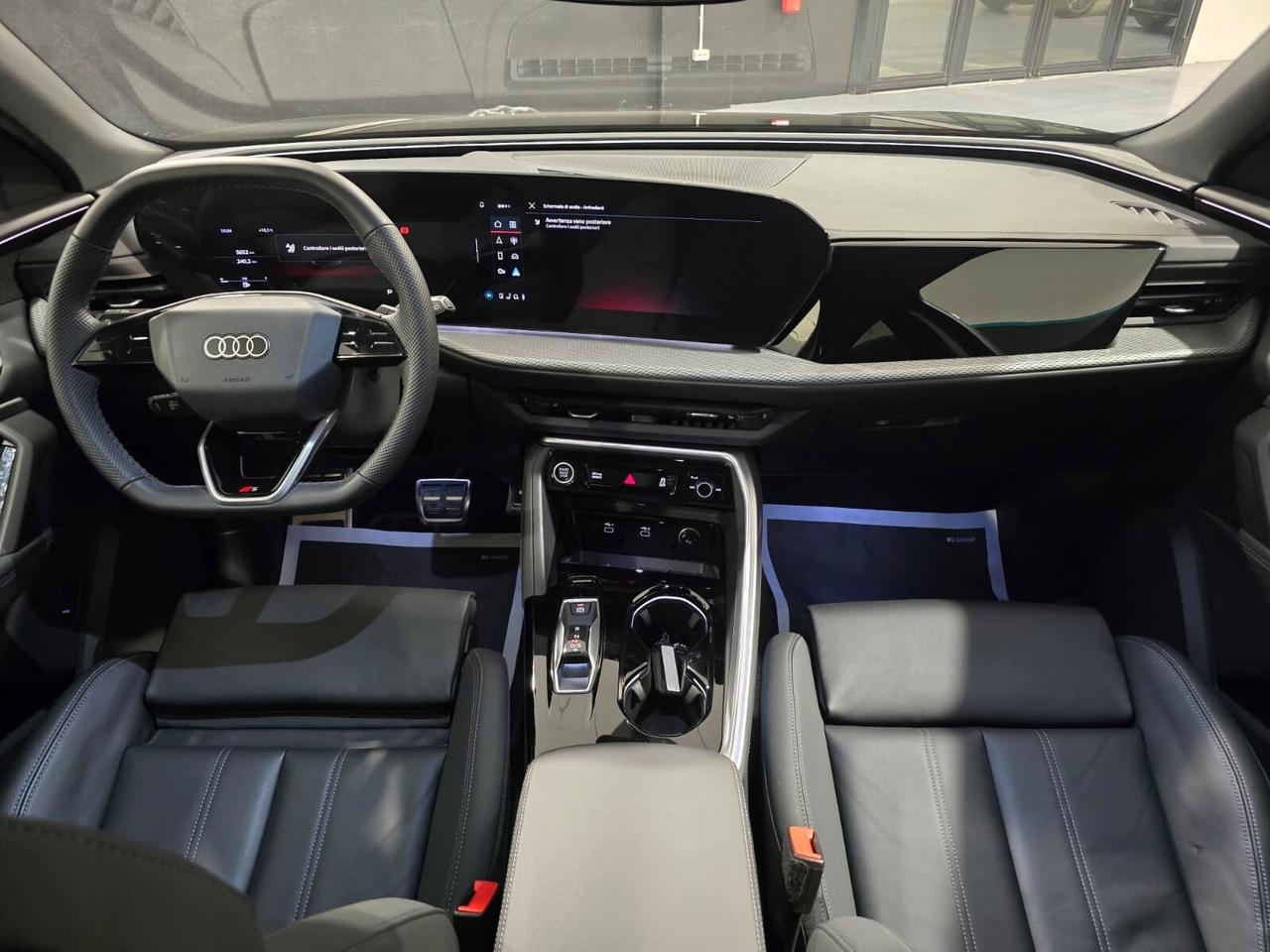 NEW Audi Q5 40 TDI quattro S tronic S line IVA ESP - NEW MODEL