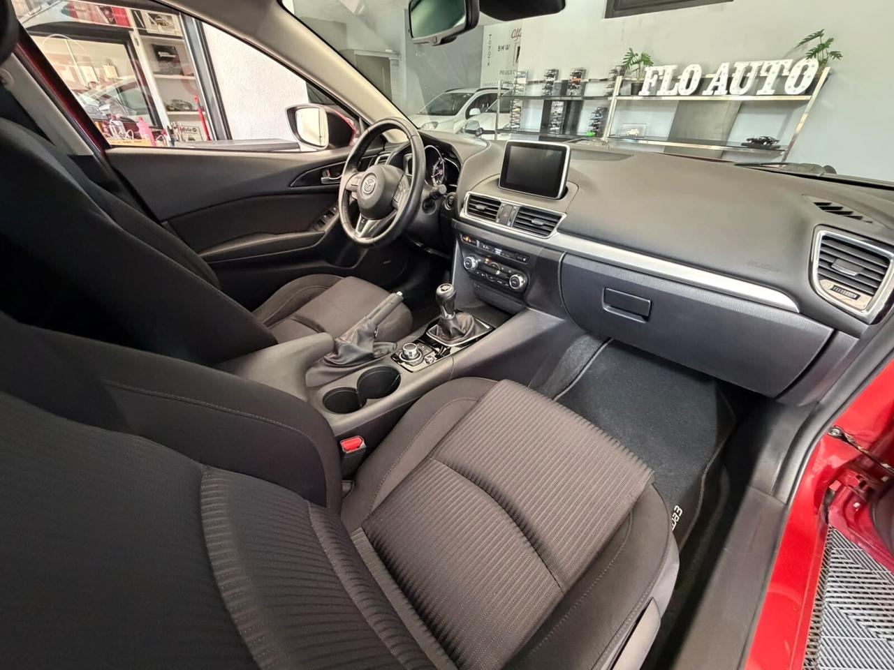 Mazda 3 - 1.5 Diesel 105cv FULL OPTIONAL