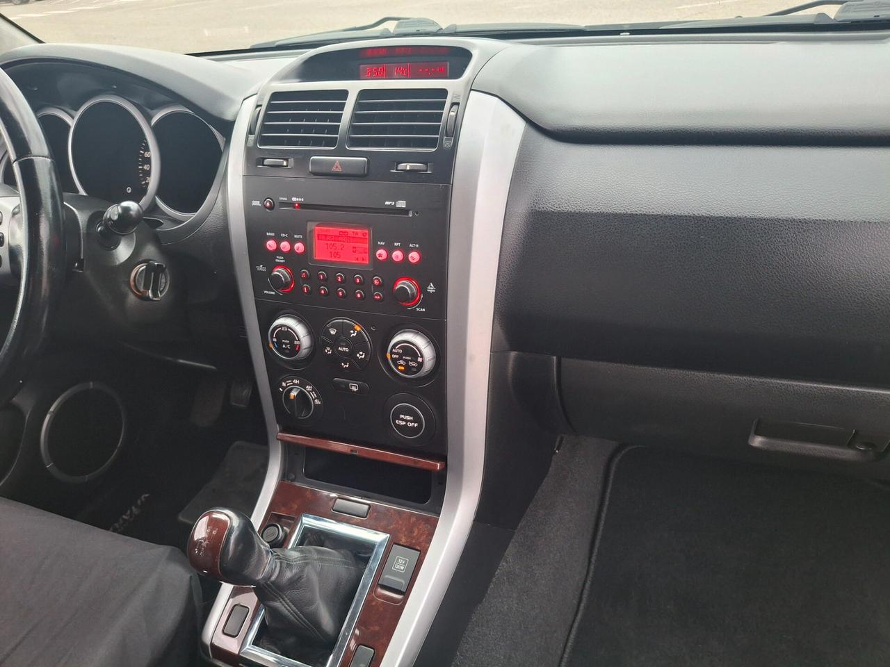 Suzuki Grand Vitara 1.9 DDiS-5 Porte-Executive-Pelle-