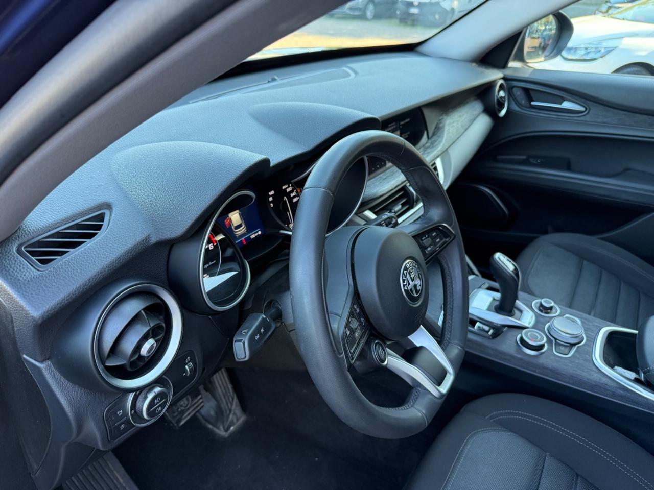 Alfa Romeo Stelvio 2.2 Turbodiesel 190 CV AT8 Q4 Business