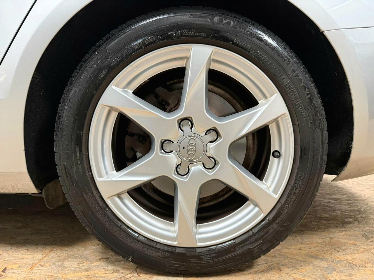 AUDI A4 AVANT 2.0 TDI 143CV AMBIENTE NEOPATENTATI