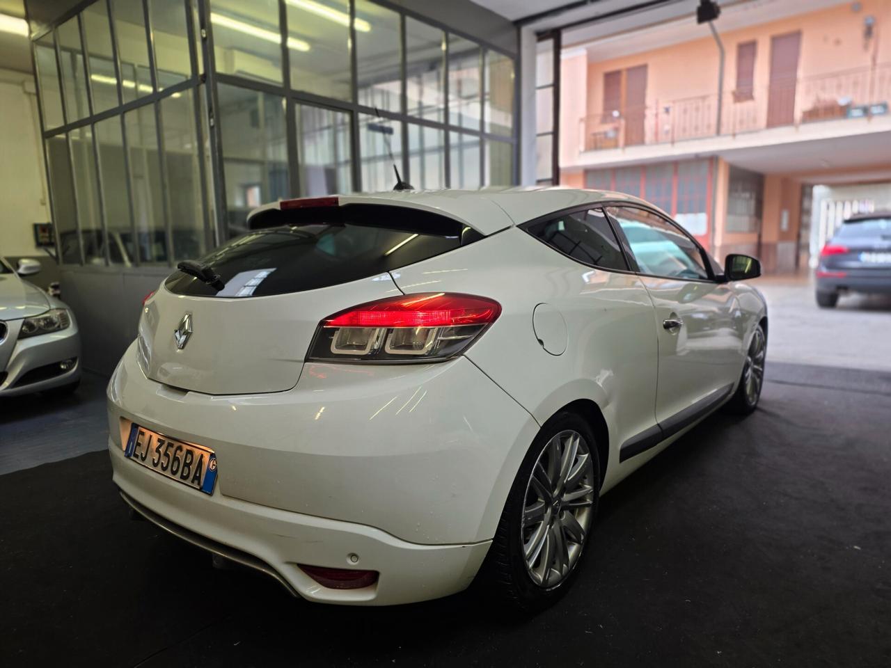 Renault Megane Mégane Coupé 1.5 dCi 110CV EDC GT Line