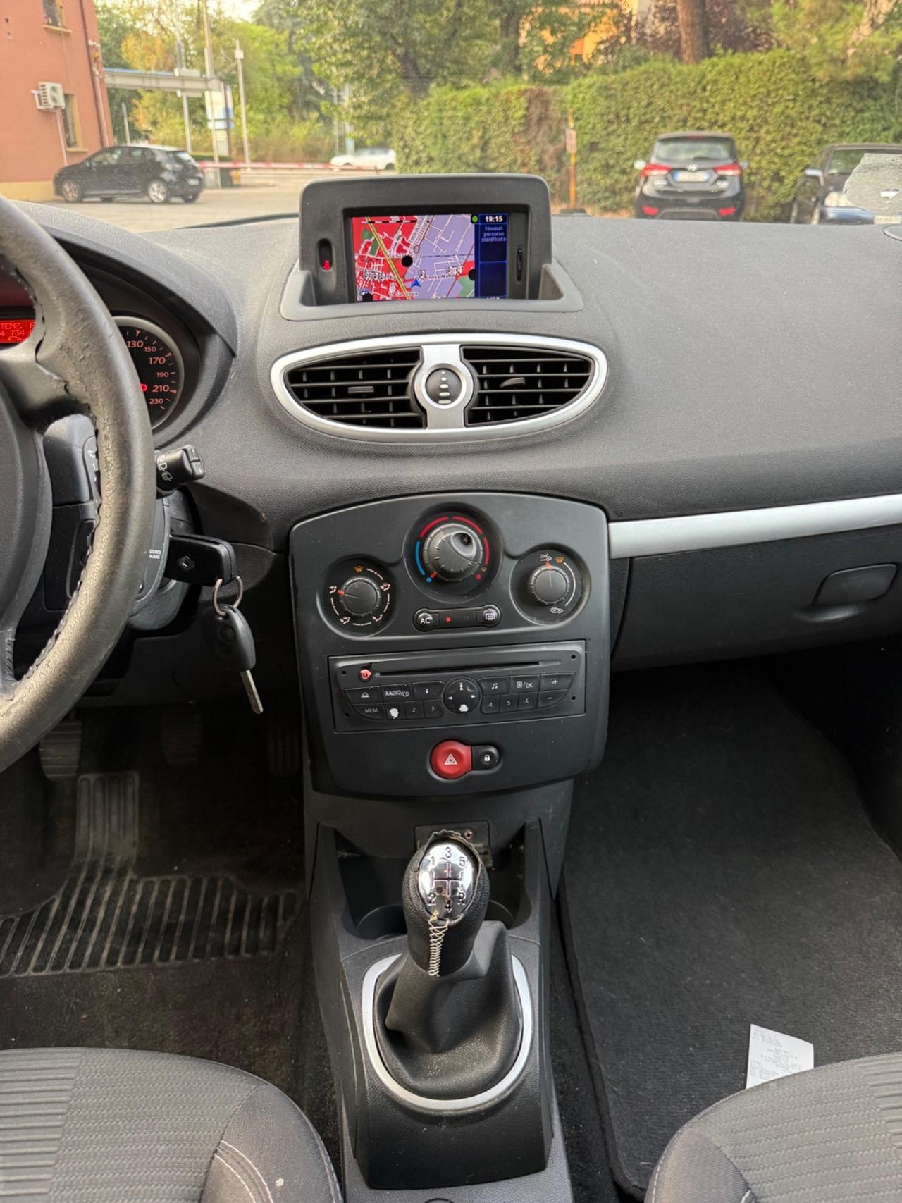 Renault Clio 1.2 16V 5 porte GPL Dynamique