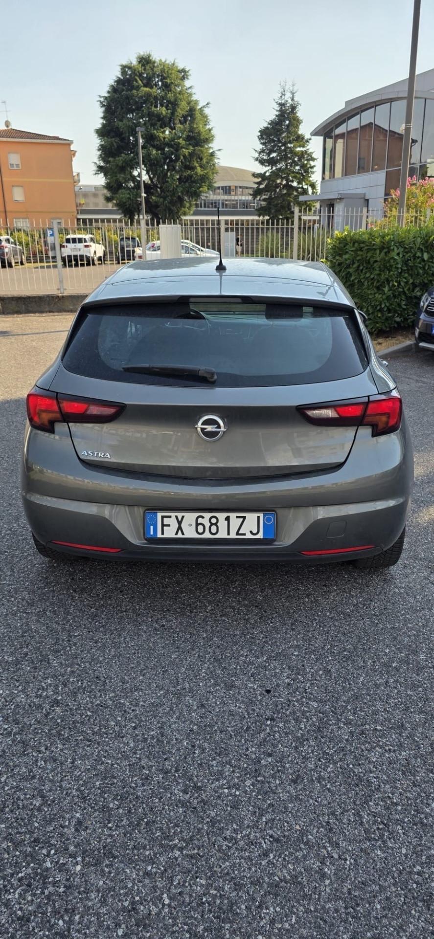 Opel Astra 1.6 CDTi 136CV Start&Stop 5 porte Innovation