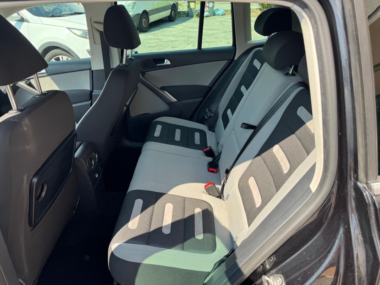 Volkswagen Tiguan 2.0 16V TDI DPF Track & Field (28°)