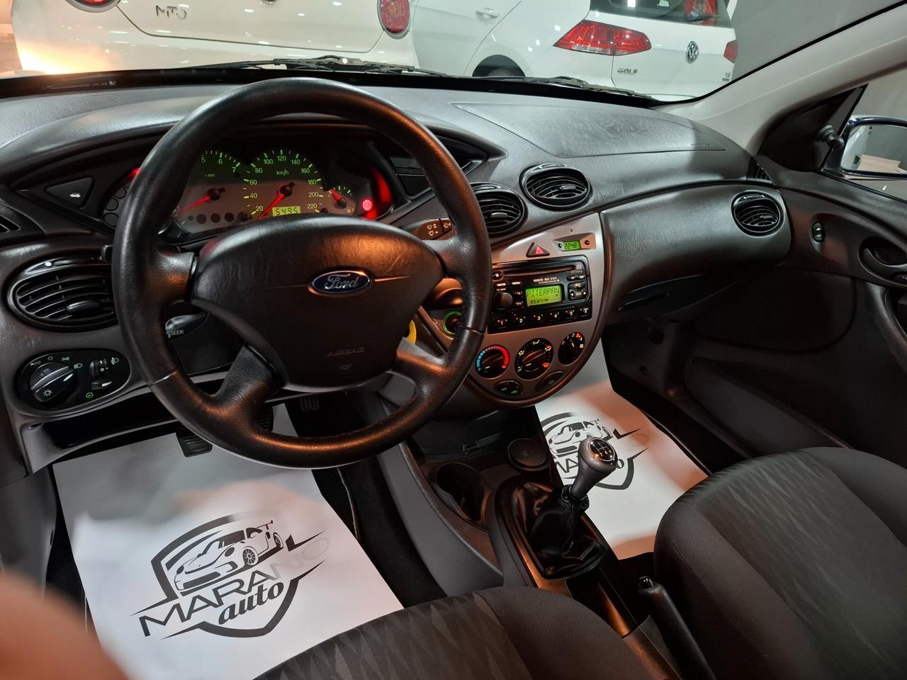 Ford Focus 1.6 benzina Neopatentato