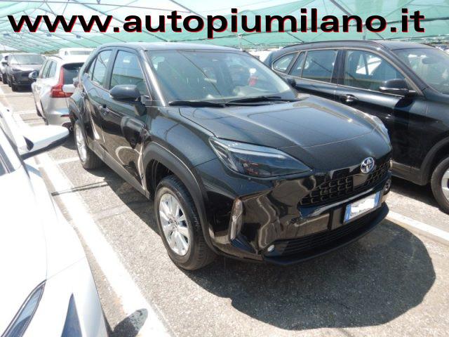 TOYOTA Yaris Cross 1.5 Hybrid 5p. E-CVT AWD-i Business