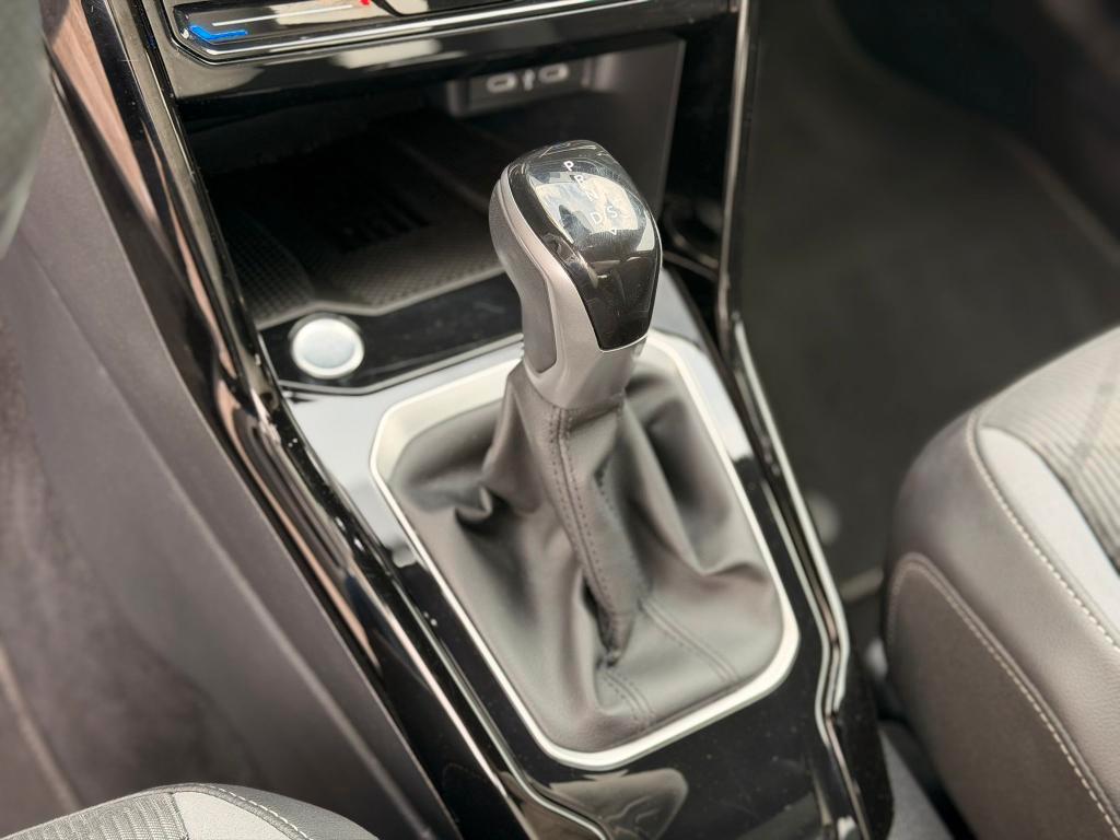 Volkswagen T-Roc 1.5 tsi R-Line dsg