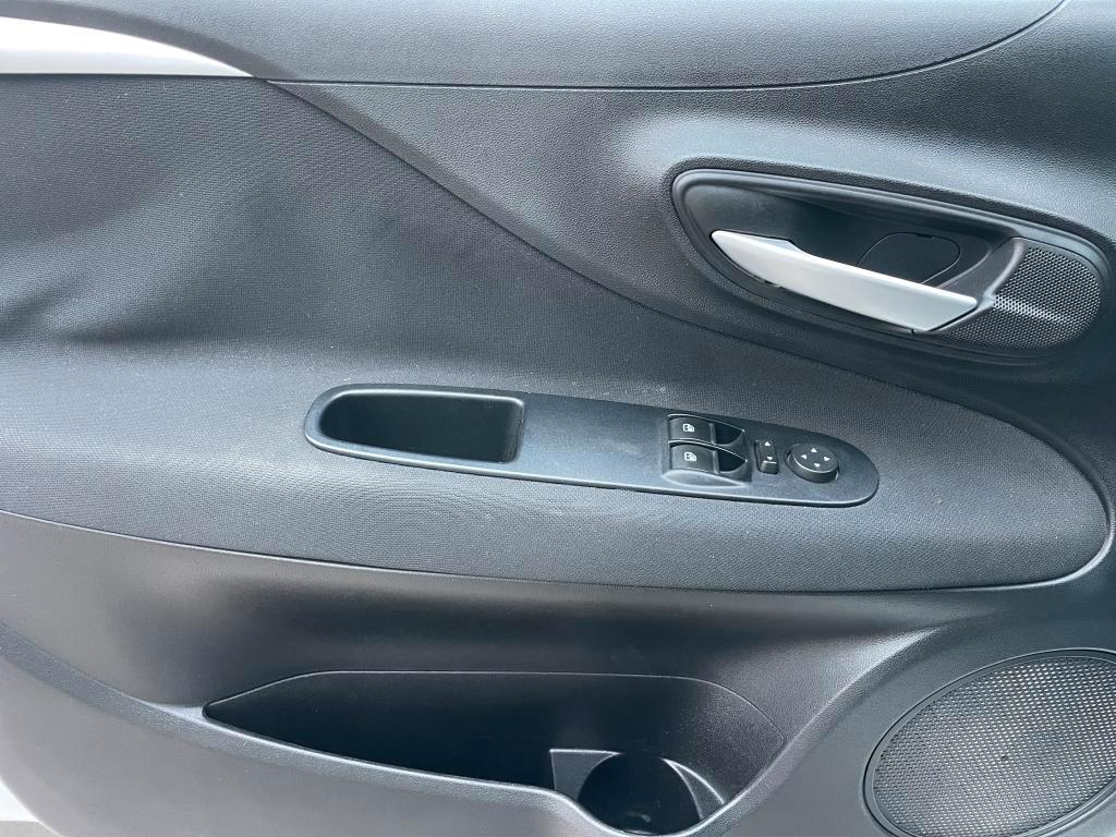 Fiat Punto 5 Porte Punto 5p 1.4 natural power Easy 70cv