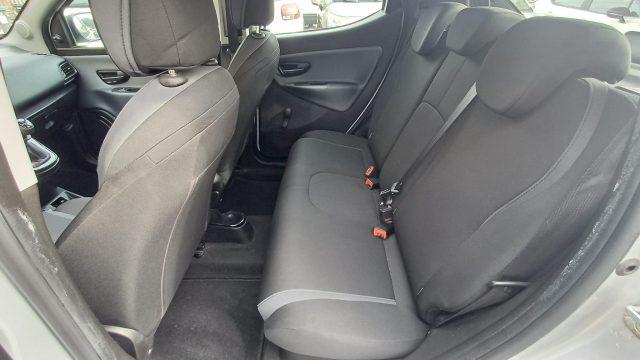 LANCIA Ypsilon 1.2 69 CV 5 porte Silver