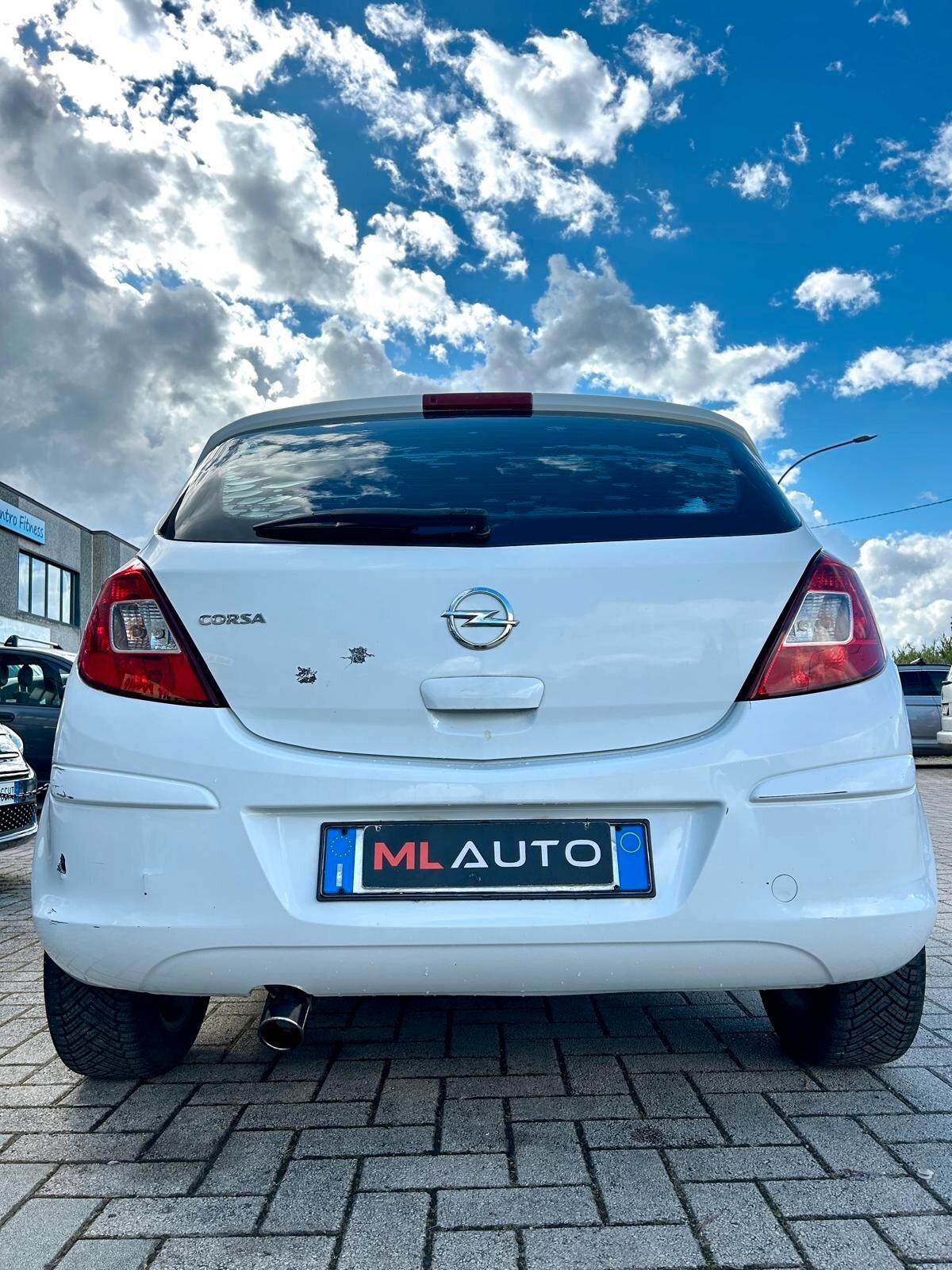 Opel Corsa 1.2 85CV 5 porte GPL-TECH Edition - OK NEOPATENTATO