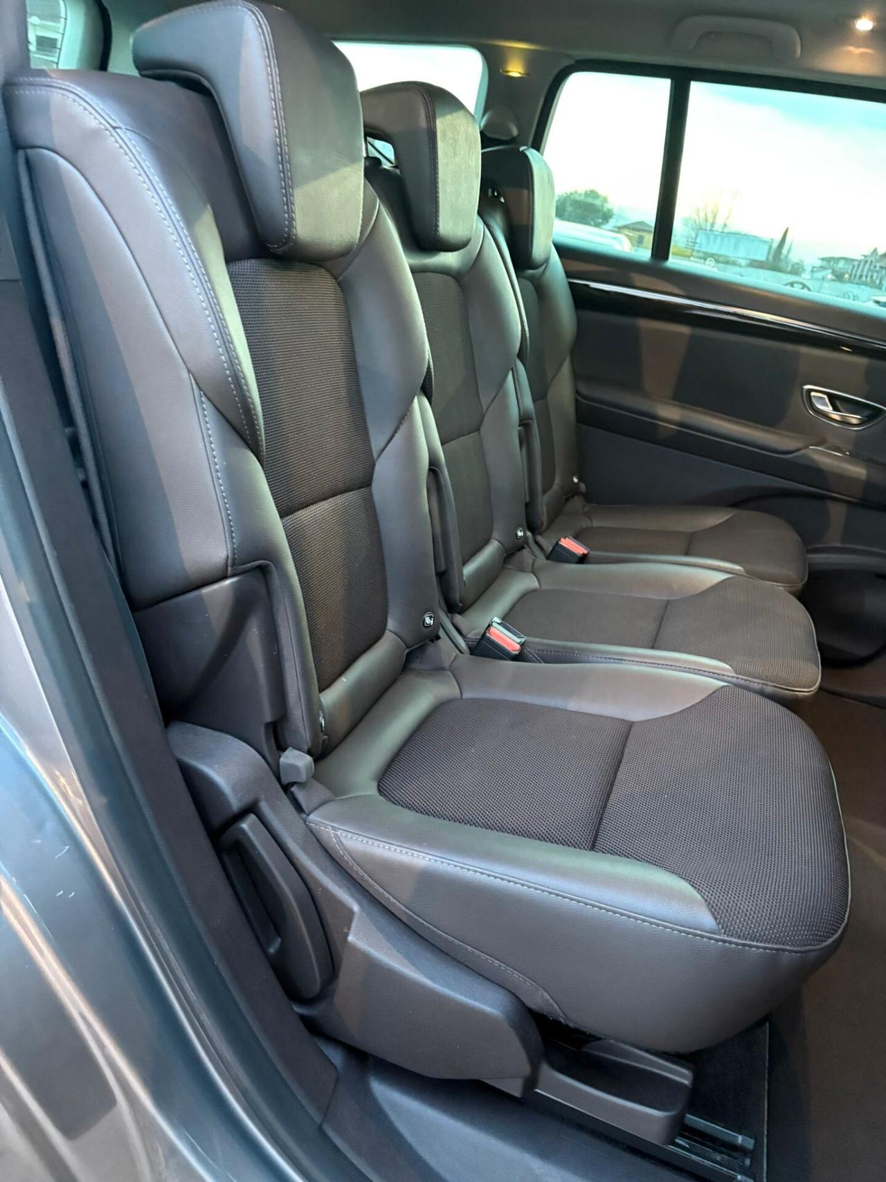 Renault Espace dCi 160CV EDC Energy Initiale Paris 4Control