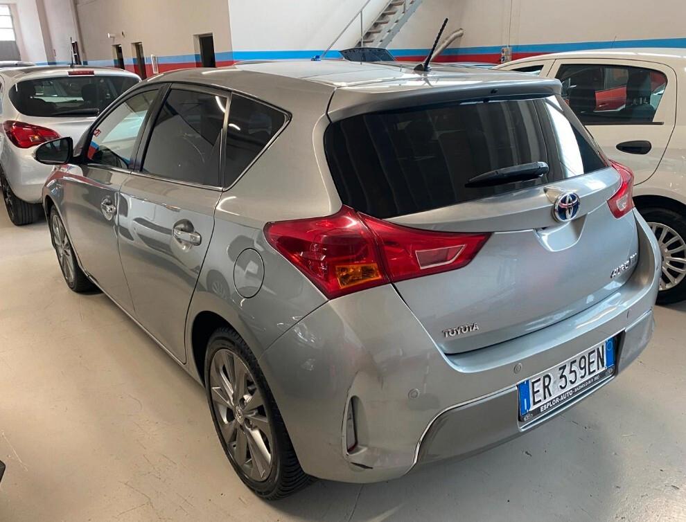 Toyota Auris 1.8 hybrid