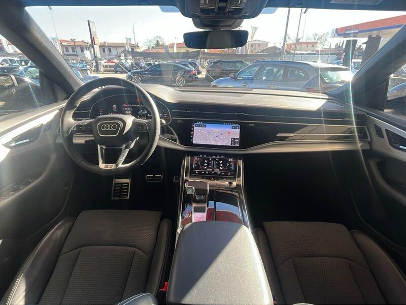 Audi Q8 50 TDI 210kW quattro tip. S Line Edition Black pack