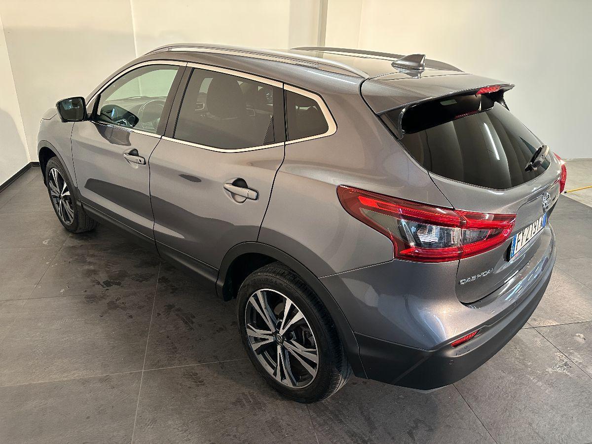 NISSAN Qashqai 1.5 dCi N-Connecta