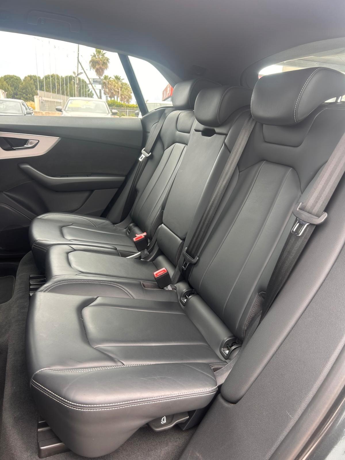 Audi Q8 50 TDI 286 CV quattro tiptronic