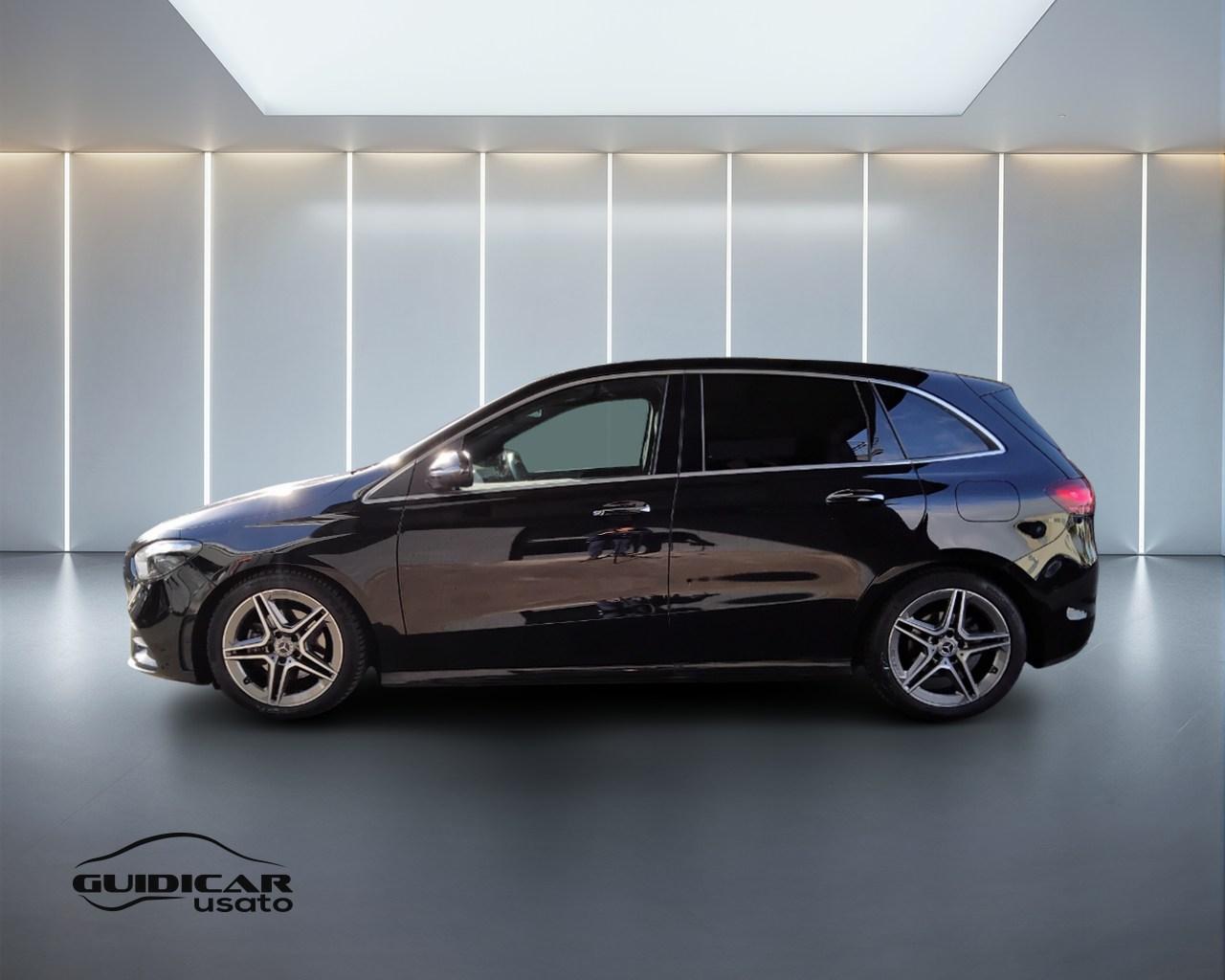 Mercedes-Benz Classe B - W247 2023 - B 180 d AMG Line Advanced Plus auto