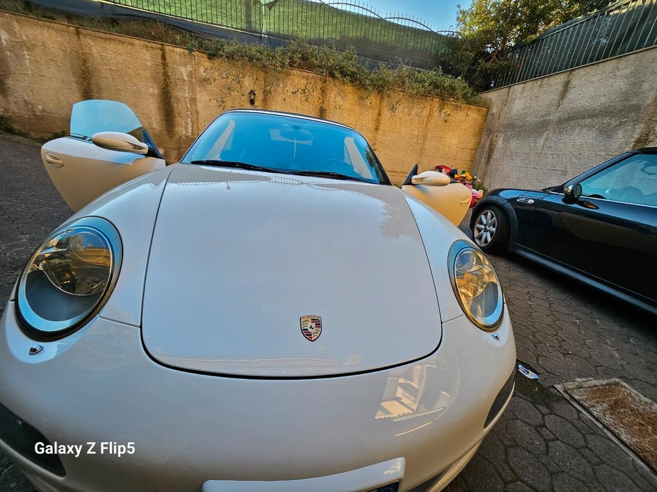 Porsche 911 Carrera 4S Cabriolet