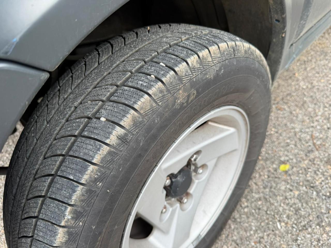 Suzuki Jimny 1.3i 16V 2002