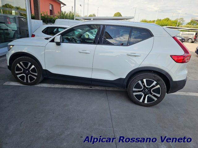 VOLVO XC40 D3 AWD Geartronic Momentum