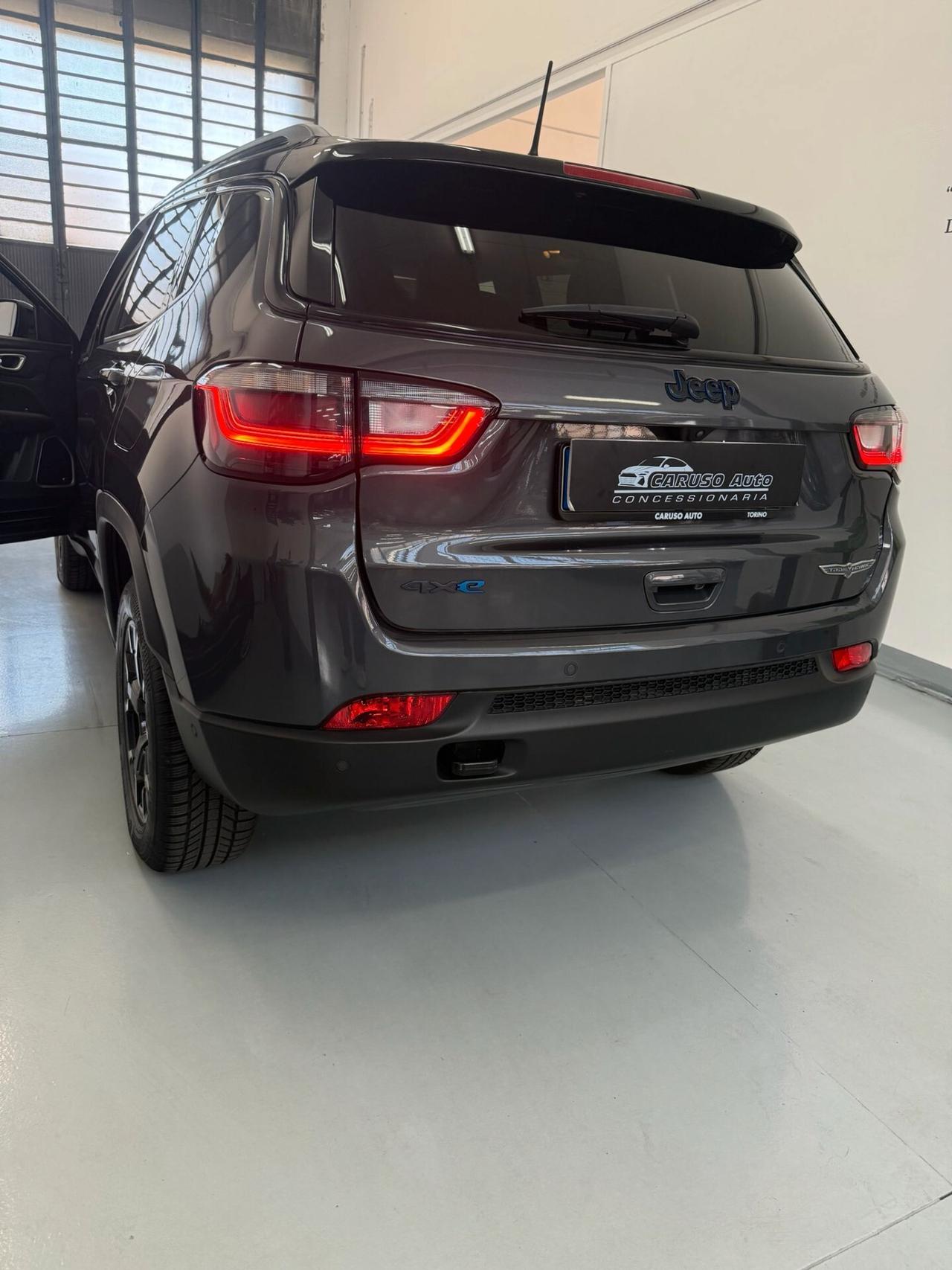 Jeep Compass 1.3 Turbo T4 240 CV PHEV AT6 4xe Trailhawk