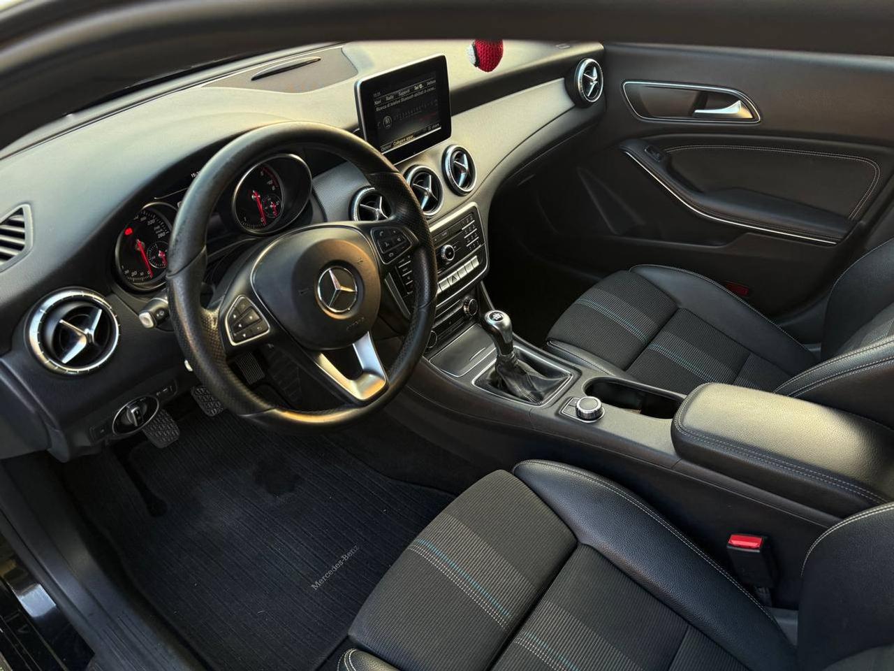 Mercedes-Benz CLA 180 Sport #7869