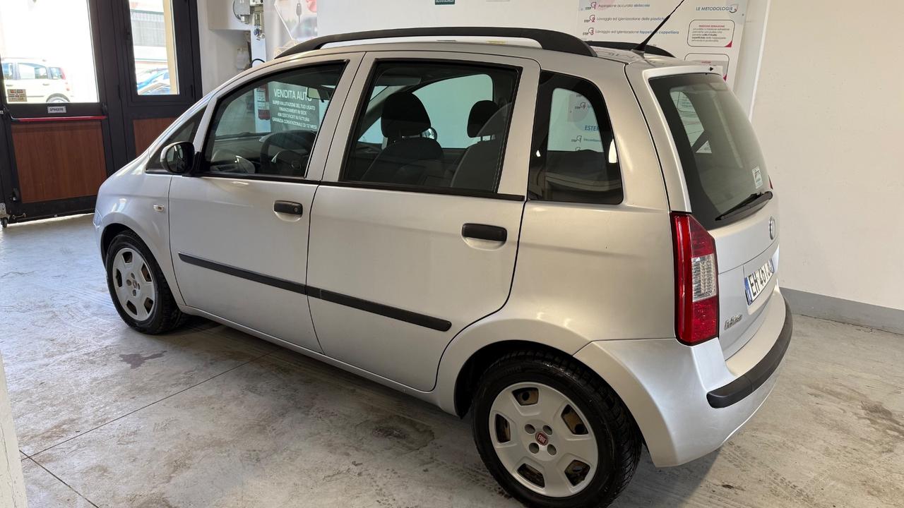 Fiat Idea 1.4 16V S&S Emotion
