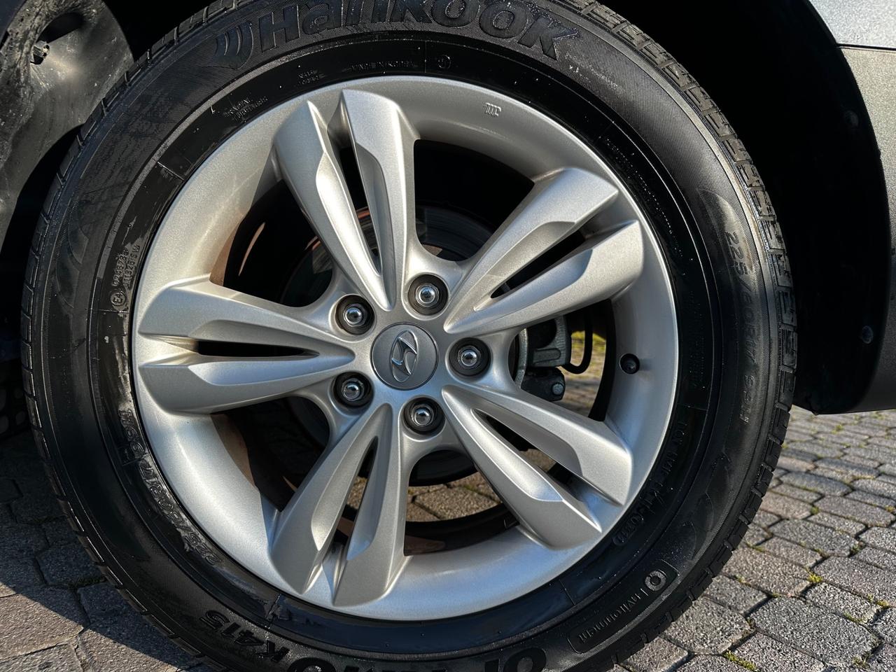 Hyundai iX35 2.0 CRDi 4WD Comfort 75000KM