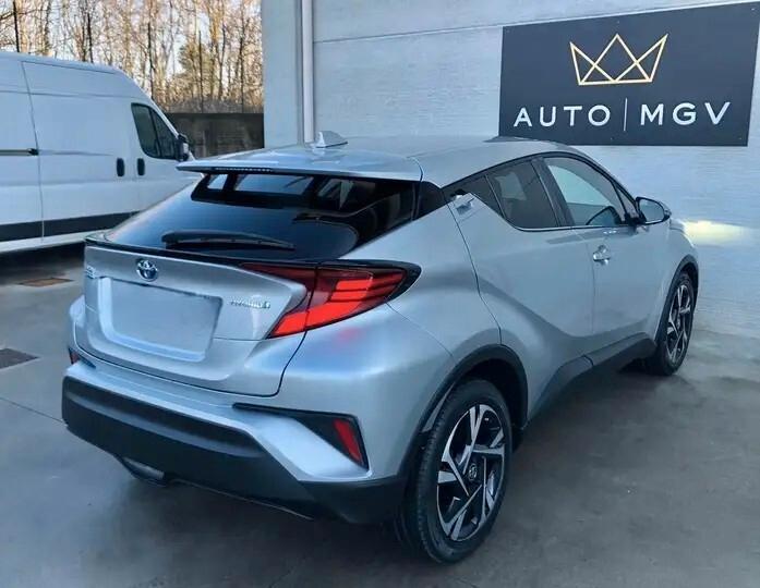 Toyota C-HR 1.8 Hybrid E-CVT Trend