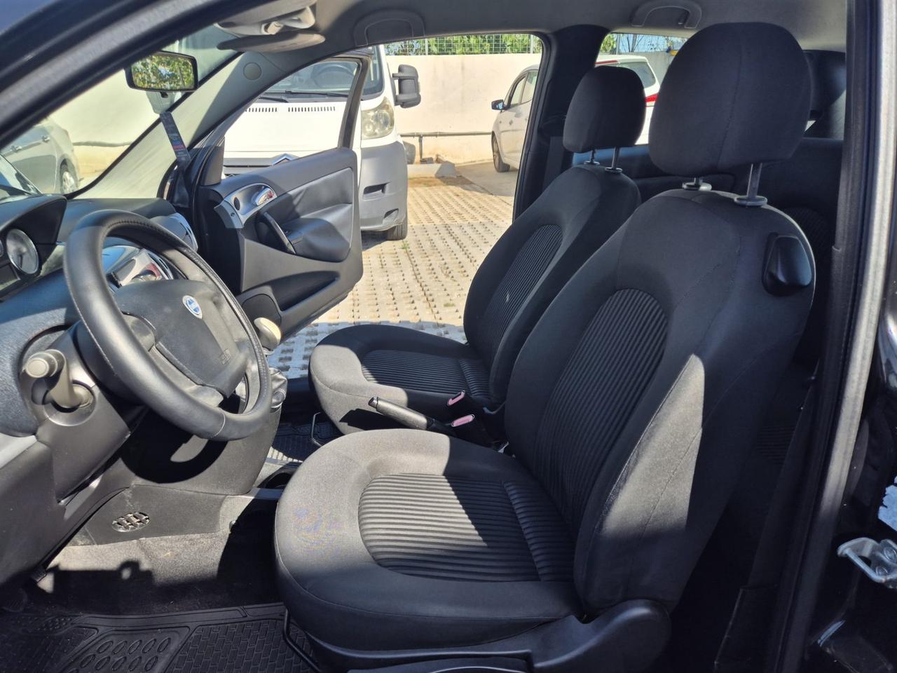Lancia Ypsilon 1.2 Elle