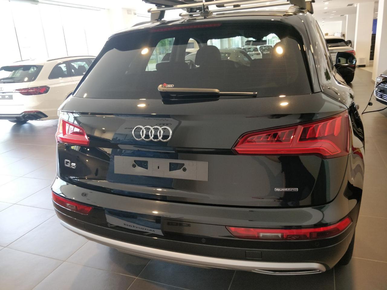 Audi Q5 40 2.0 tdi 190cv design quattro s tronic