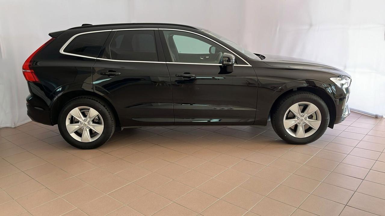 Volvo XC 60 XC60 B4 (d) automatico N1 ( autocarro )