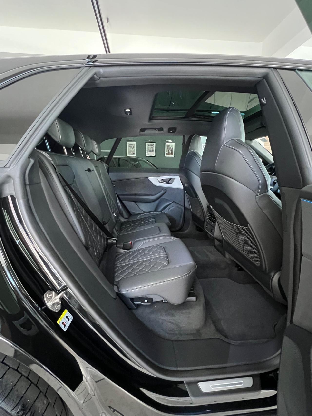 Audi Q8 50 TDI quattro tiptronic S line edition