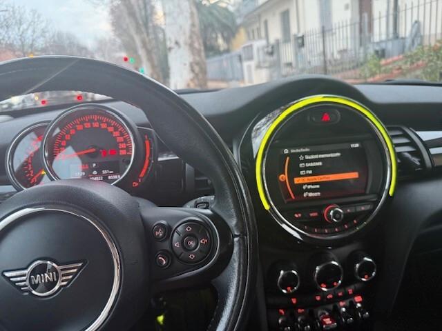 Mini 1.5 Cooper 5 PORTE..BLACK EDITION...CAMBIO AUTOMATICO!!