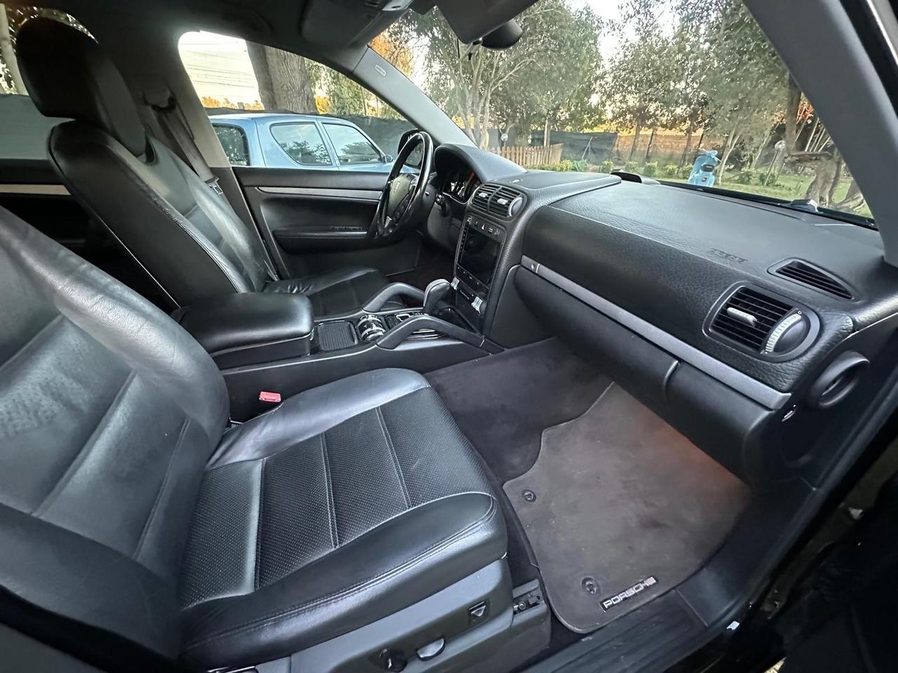 Porsche Cayenne 3.2 V6 cat