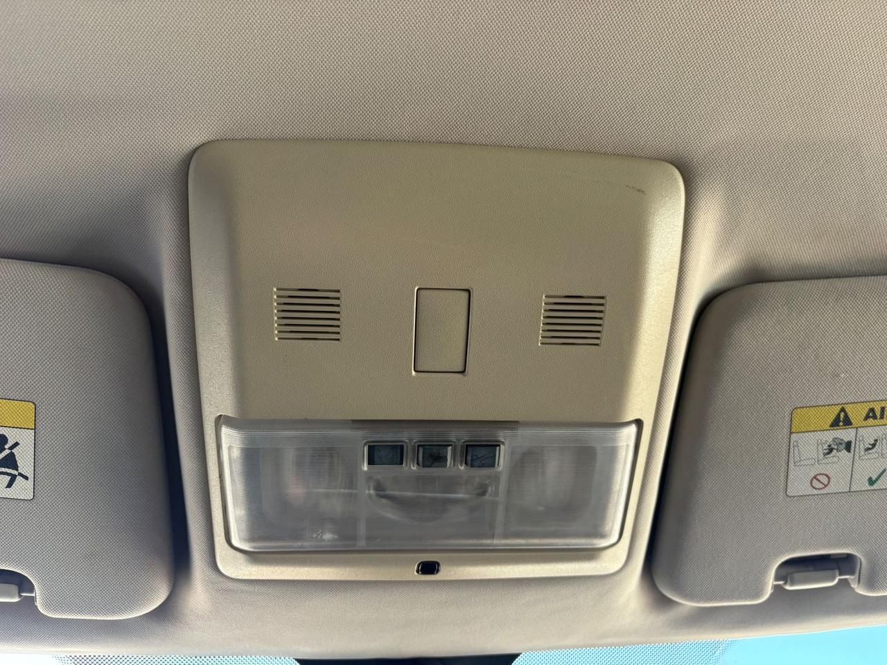 Land Rover Discovery 4 SE 2.7 TDV6 #10238